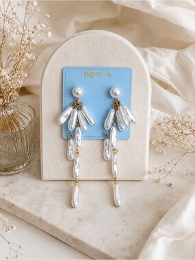 Piper K Pearl Statement Earrings 🤍
